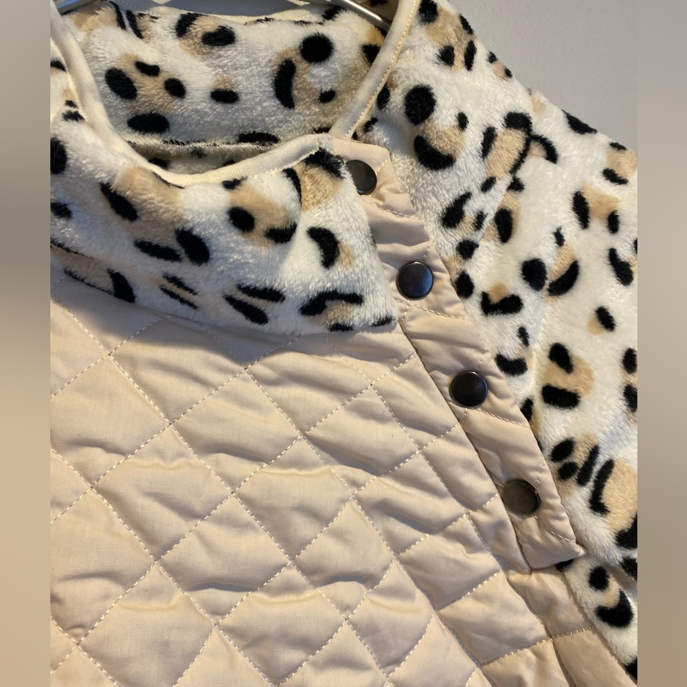 Leopard pullover - Picture 2 of 2